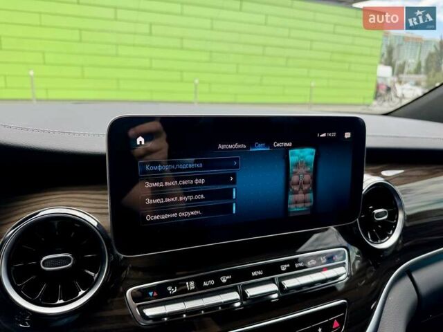 Чорний Мерседес В-Клас, об'ємом двигуна 1.95 л та пробігом 3 тис. км за 105900 $, фото 67 на Automoto.ua