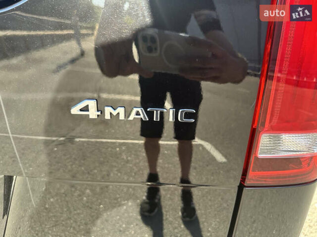 Черный Мерседес В-Класс, объемом двигателя 1.95 л и пробегом 57 тыс. км за 101000 $, фото 13 на Automoto.ua