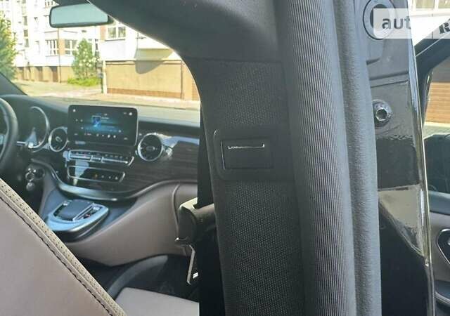 Черный Мерседес В-Класс, объемом двигателя 1.95 л и пробегом 42 тыс. км за 97999 $, фото 20 на Automoto.ua