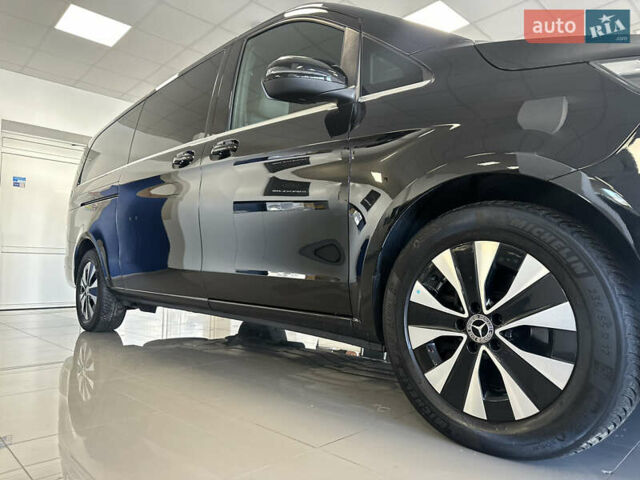 Мерседес В-Класс 2023 в Киеве на Automoto.ua Черный Мерседес В-Класс, объемом двигателя 2.14 л и пробегом 40 тыс. км за 83500 $, фото 4 на Automoto.ua