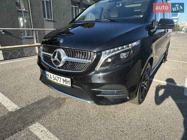 Черный Мерседес В-Класс, объемом двигателя 1.95 л и пробегом 57 тыс. км за 101000 $, фото 4 на Automoto.ua