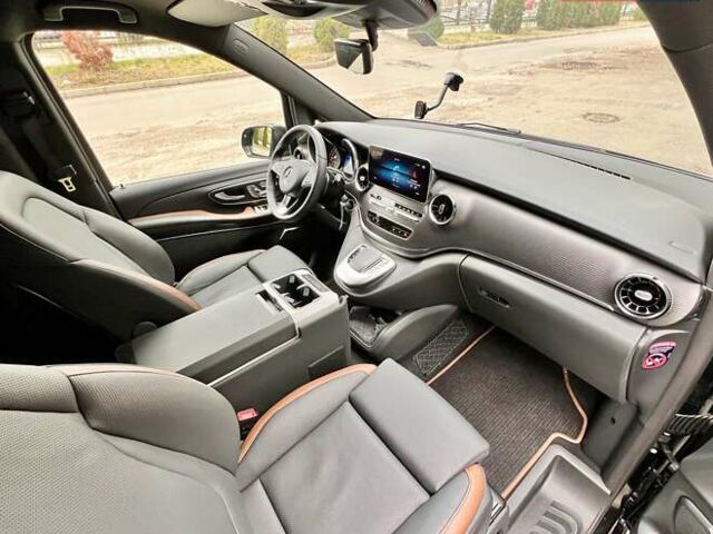 Мерседес В-Класс 2023 в Киеве на Automoto.ua Черный Мерседес В-Класс, объемом двигателя 2.14 л и пробегом 28 тыс. км за 134999 $, фото 56 на Automoto.ua