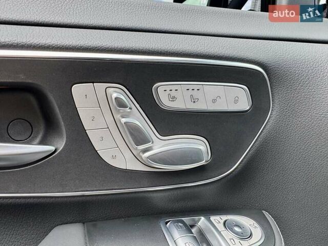 Чорний Мерседес В-Клас, об'ємом двигуна 1.95 л та пробігом 3 тис. км за 105900 $, фото 35 на Automoto.ua