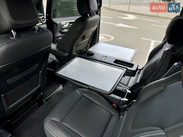 Чорний Мерседес В-Клас, об'ємом двигуна 1.95 л та пробігом 3 тис. км за 105900 $, фото 42 на Automoto.ua