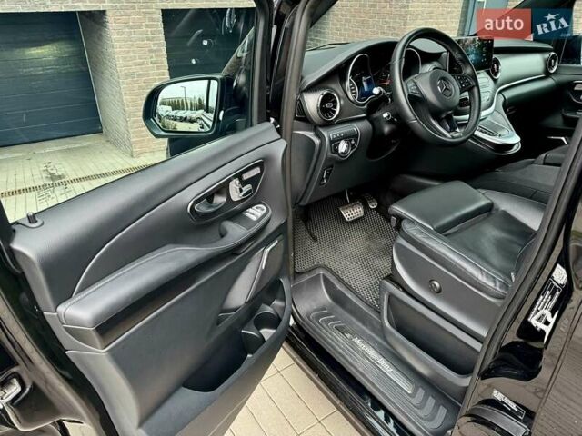 Черный Мерседес В-Класс, объемом двигателя 2 л и пробегом 56 тыс. км за 97000 $, фото 24 на Automoto.ua