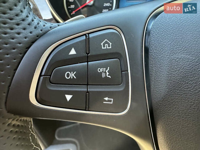 Черный Мерседес В-Класс, объемом двигателя 1.95 л и пробегом 57 тыс. км за 101000 $, фото 42 на Automoto.ua