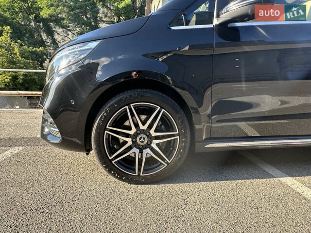 Черный Мерседес В-Класс, объемом двигателя 1.95 л и пробегом 57 тыс. км за 101000 $, фото 8 на Automoto.ua