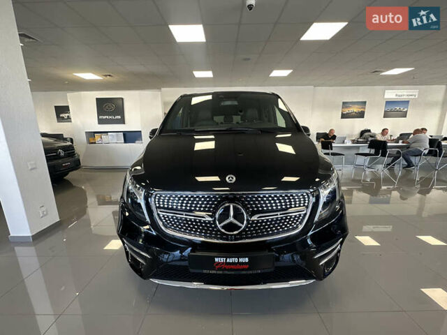 Черный Мерседес В-Класс, объемом двигателя 1.95 л и пробегом 40 тыс. км за 81900 $, фото 1 на Automoto.ua