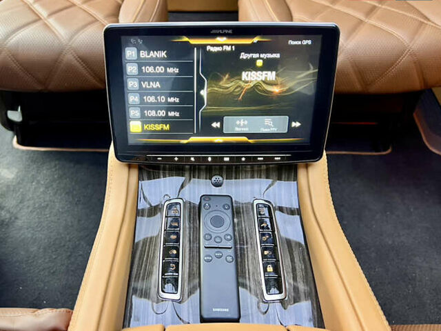 Чорний Мерседес В-Клас, об'ємом двигуна 1.95 л та пробігом 28 тис. км за 122000 $, фото 20 на Automoto.ua