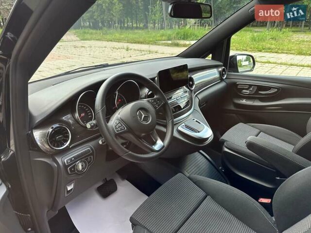 Черный Мерседес В-Класс, объемом двигателя 2.14 л и пробегом 48 тыс. км за 81900 $, фото 35 на Automoto.ua