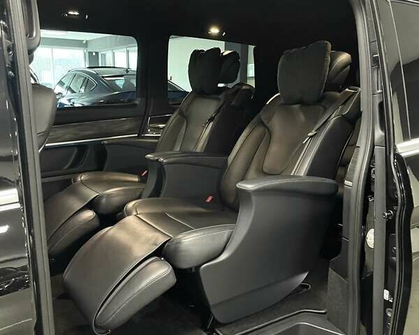 Чорний Мерседес В-Клас, об'ємом двигуна 2.14 л та пробігом 35 тис. км за 89700 $, фото 33 на Automoto.ua