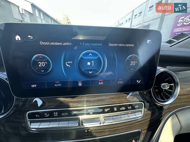 Черный Мерседес В-Класс, объемом двигателя 1.95 л и пробегом 57 тыс. км за 101000 $, фото 52 на Automoto.ua