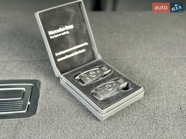 Чорний Мерседес В-Клас, об'ємом двигуна 1.95 л та пробігом 3 тис. км за 105900 $, фото 76 на Automoto.ua