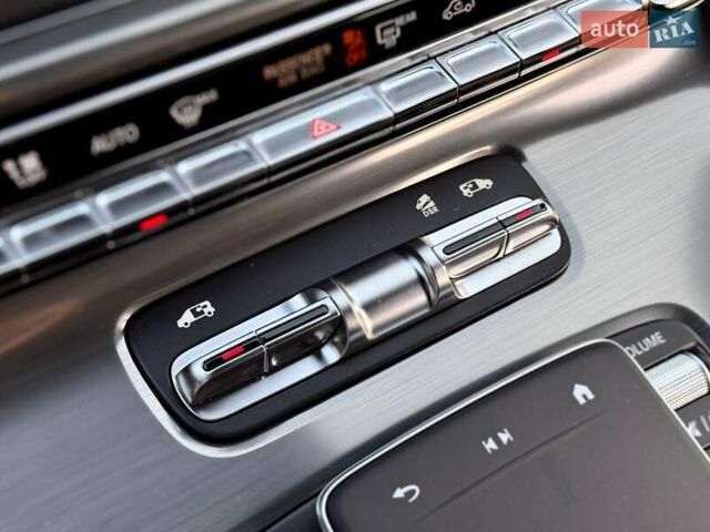Черный Мерседес В-Класс, объемом двигателя 1.95 л и пробегом 38 тыс. км за 137700 $, фото 55 на Automoto.ua