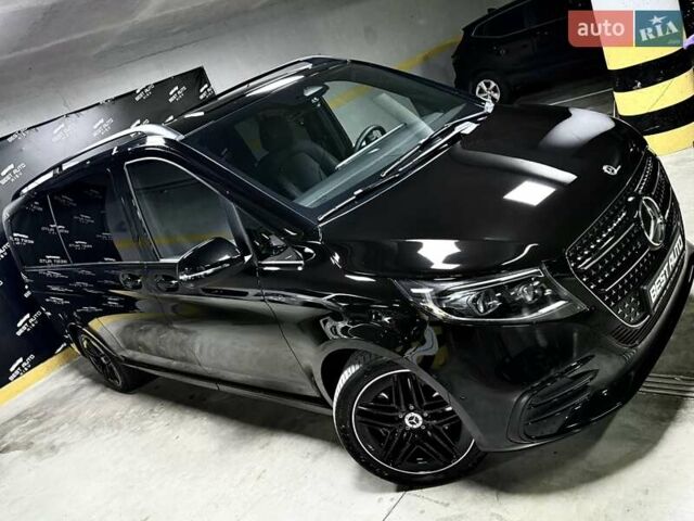 Черный Мерседес В-Класс, объемом двигателя 1.9 л и пробегом 8 тыс. км за 119500 $, фото 109 на Automoto.ua