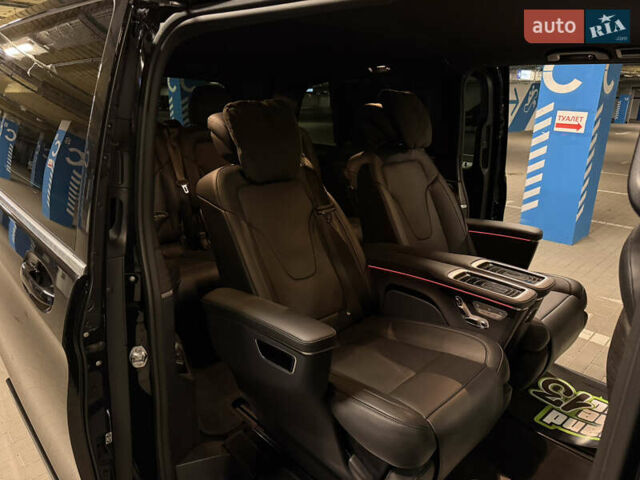 Черный Мерседес В-Класс, объемом двигателя 1.95 л и пробегом 8 тыс. км за 129900 $, фото 33 на Automoto.ua