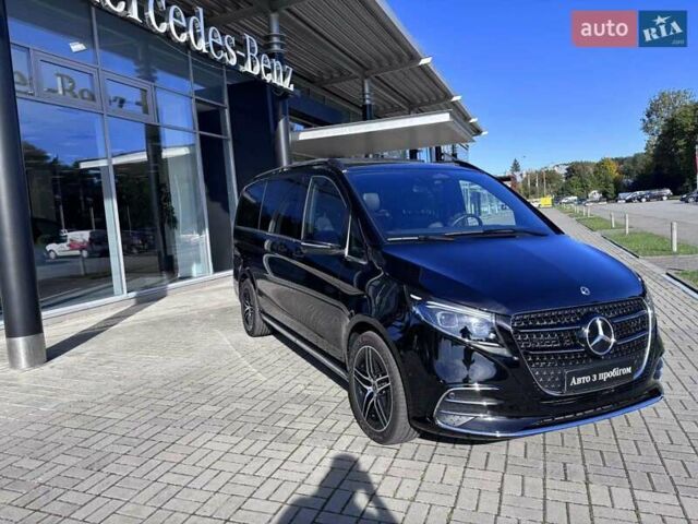 Чорний Мерседес В-Клас, об'ємом двигуна 2.14 л та пробігом 9 тис. км за 119800 $, фото 4 на Automoto.ua