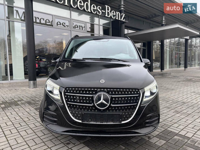 Черный Мерседес В-Класс, объемом двигателя 2.14 л и пробегом 8 тыс. км за 99700 $, фото 37 на Automoto.ua