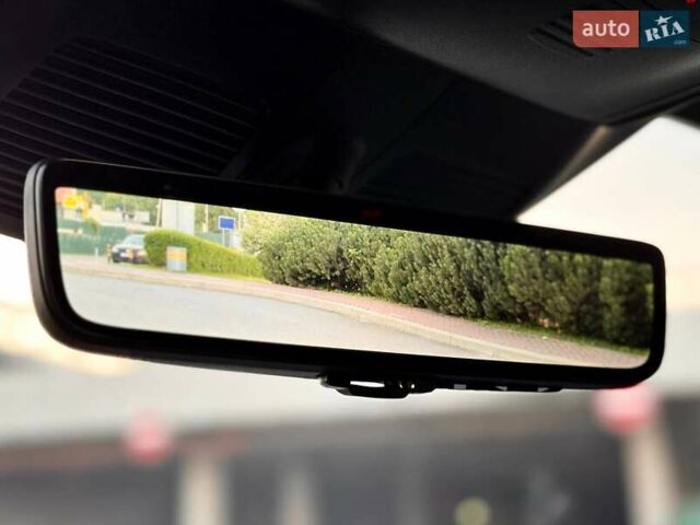 Черный Мерседес В-Класс, объемом двигателя 2 л и пробегом 6 тыс. км за 161700 $, фото 66 на Automoto.ua