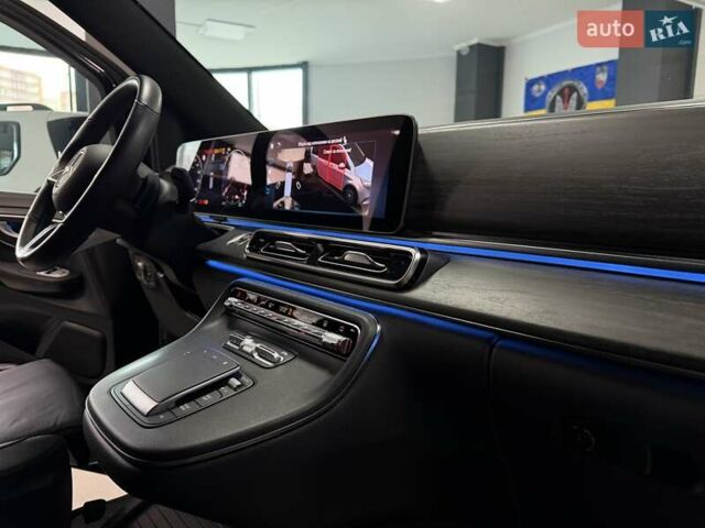 Черный Мерседес В-Класс, объемом двигателя 1.95 л и пробегом 53 тыс. км за 107500 $, фото 49 на Automoto.ua