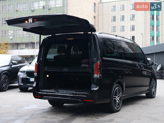 Черный Мерседес В-Класс, объемом двигателя 1.95 л и пробегом 19 тыс. км за 125000 $, фото 7 на Automoto.ua