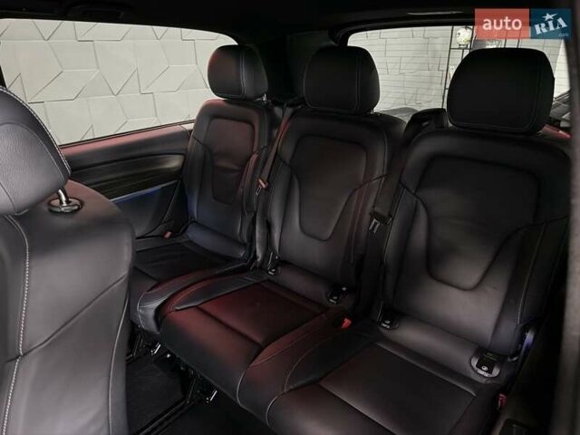 Черный Мерседес В-Класс, объемом двигателя 1.95 л и пробегом 53 тыс. км за 107500 $, фото 43 на Automoto.ua