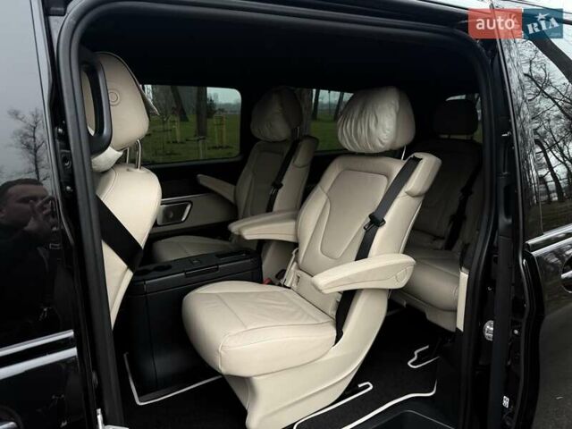 Черный Мерседес В-Класс, объемом двигателя 2 л и пробегом 41 тыс. км за 110000 $, фото 21 на Automoto.ua