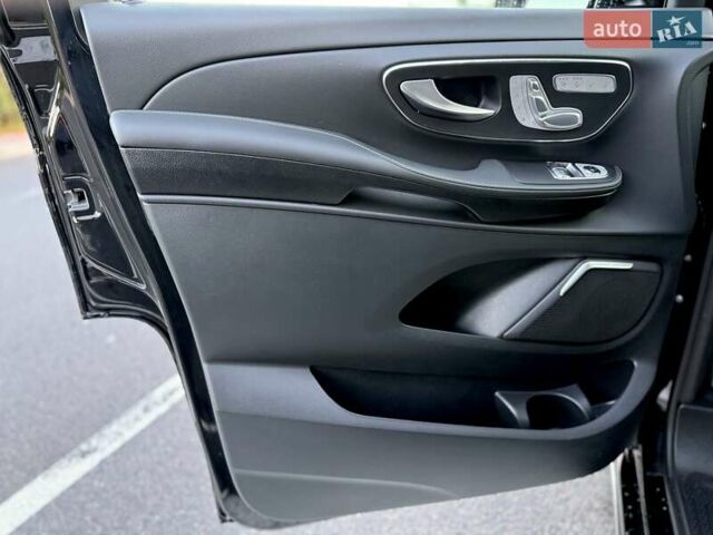 Черный Мерседес В-Класс, объемом двигателя 1.95 л и пробегом 38 тыс. км за 137700 $, фото 44 на Automoto.ua