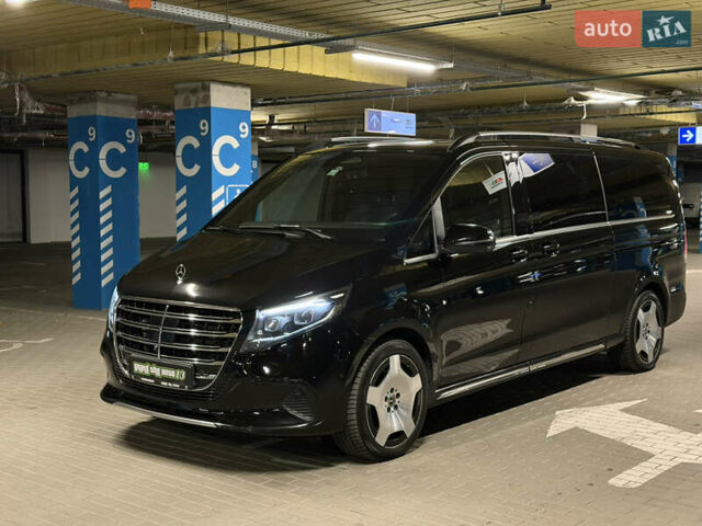Черный Мерседес В-Класс, объемом двигателя 1.95 л и пробегом 8 тыс. км за 129900 $, фото 4 на Automoto.ua