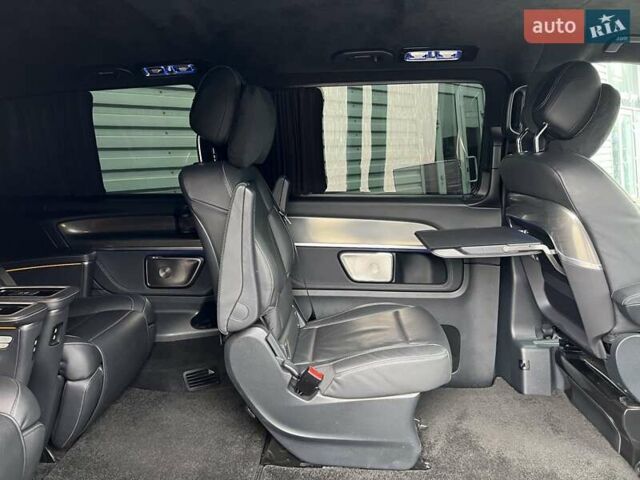 Черный Мерседес В-Класс, объемом двигателя 1.95 л и пробегом 93 тыс. км за 98500 $, фото 27 на Automoto.ua