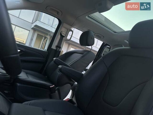 Мерседес В-Класс 2024 в Мукачеве на Automoto.ua Черный Мерседес В-Класс, объемом двигателя 2.14 л и пробегом 8 тыс. км за 104900 $, фото 38 на Automoto.ua