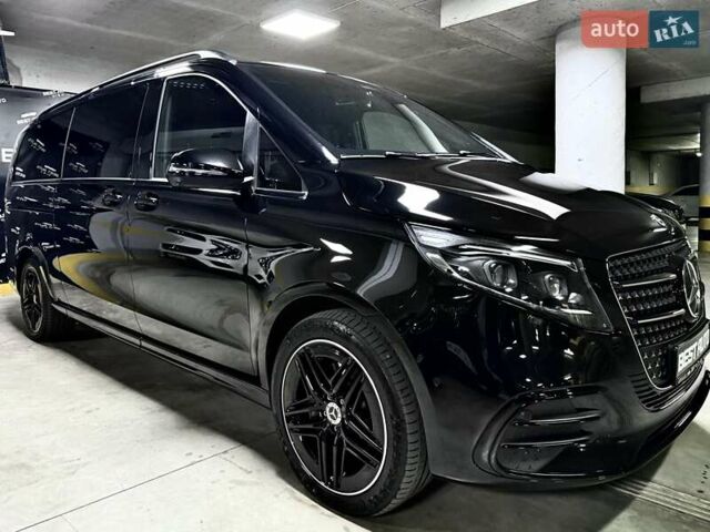 Черный Мерседес В-Класс, объемом двигателя 1.9 л и пробегом 8 тыс. км за 119500 $, фото 5 на Automoto.ua