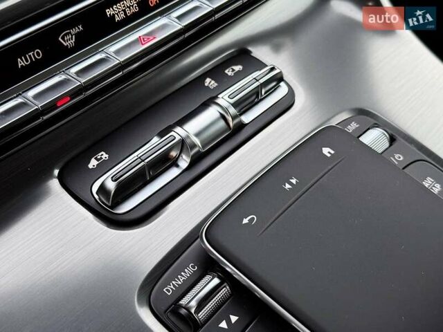 Черный Мерседес В-Класс, объемом двигателя 1.95 л и пробегом 38 тыс. км за 137700 $, фото 57 на Automoto.ua