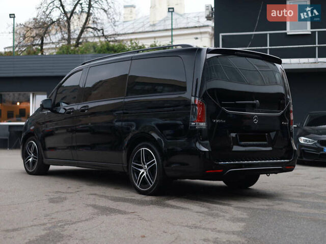 Черный Мерседес В-Класс, объемом двигателя 1.95 л и пробегом 19 тыс. км за 125000 $, фото 6 на Automoto.ua