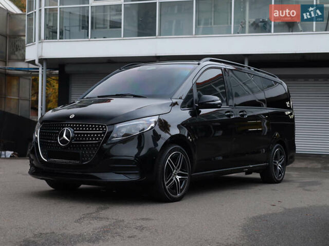 Черный Мерседес В-Класс, объемом двигателя 1.95 л и пробегом 19 тыс. км за 125000 $, фото 4 на Automoto.ua