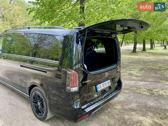 Чорний Мерседес В-Клас, об'ємом двигуна 1.95 л та пробігом 32 тис. км за 131500 $, фото 22 на Automoto.ua