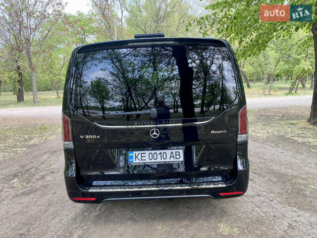 Чорний Мерседес В-Клас, об'ємом двигуна 1.95 л та пробігом 32 тис. км за 131500 $, фото 5 на Automoto.ua