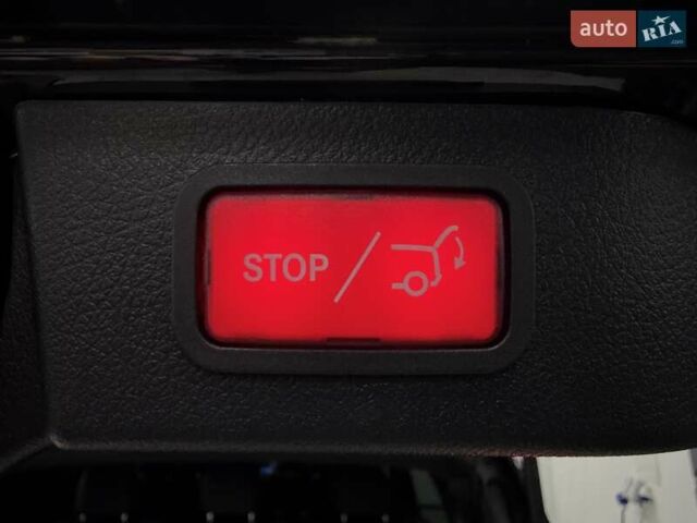 Черный Мерседес В-Класс, объемом двигателя 1.95 л и пробегом 53 тыс. км за 107500 $, фото 53 на Automoto.ua