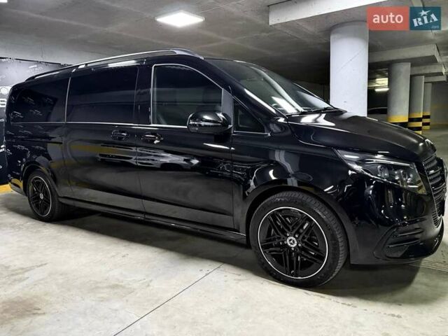 Черный Мерседес В-Класс, объемом двигателя 1.9 л и пробегом 8 тыс. км за 119500 $, фото 6 на Automoto.ua