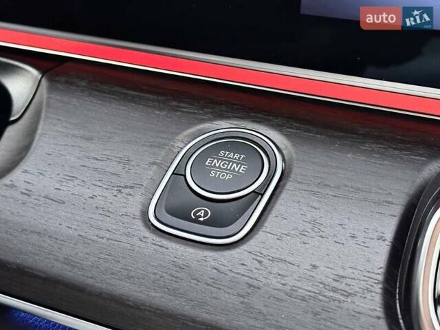 Черный Мерседес В-Класс, объемом двигателя 1.95 л и пробегом 38 тыс. км за 137700 $, фото 59 на Automoto.ua