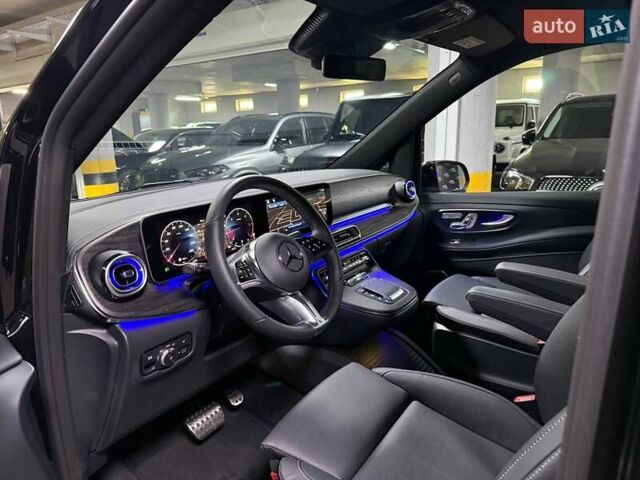 Черный Мерседес В-Класс, объемом двигателя 1.9 л и пробегом 8 тыс. км за 119500 $, фото 42 на Automoto.ua