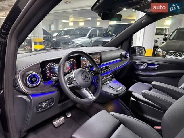 Черный Мерседес В-Класс, объемом двигателя 1.9 л и пробегом 8 тыс. км за 119500 $, фото 41 на Automoto.ua