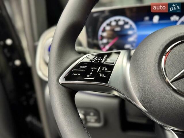 Чорний Мерседес В-Клас, об'ємом двигуна 1.9 л та пробігом 1 тис. км за 159800 $, фото 38 на Automoto.ua