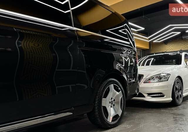 Черный Мерседес В-Класс, объемом двигателя 2.14 л и пробегом 15 тыс. км за 178000 $, фото 24 на Automoto.ua