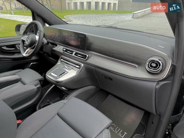 Черный Мерседес В-Класс, объемом двигателя 1.95 л и пробегом 3 тыс. км за 162000 $, фото 28 на Automoto.ua