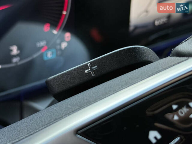 Черный Мерседес В-Класс, объемом двигателя 1.95 л и пробегом 1 тыс. км за 159000 $, фото 83 на Automoto.ua