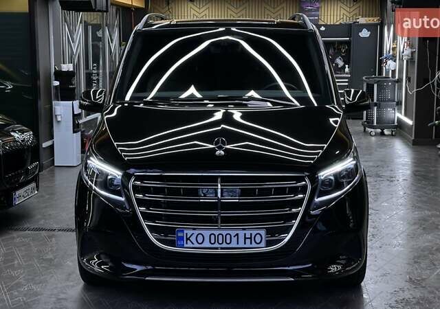 Черный Мерседес В-Класс, объемом двигателя 2.14 л и пробегом 15 тыс. км за 178000 $, фото 21 на Automoto.ua