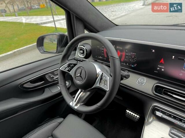 Черный Мерседес В-Класс, объемом двигателя 1.95 л и пробегом 3 тыс. км за 162000 $, фото 33 на Automoto.ua