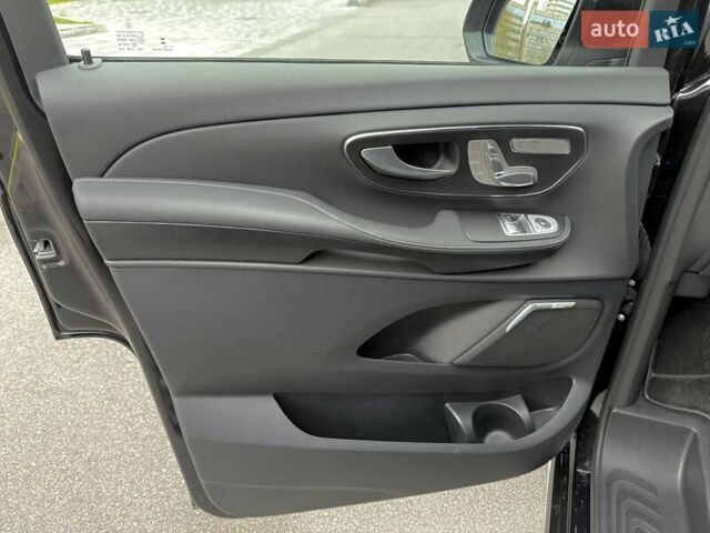 Черный Мерседес В-Класс, объемом двигателя 1.95 л и пробегом 3 тыс. км за 162000 $, фото 14 на Automoto.ua