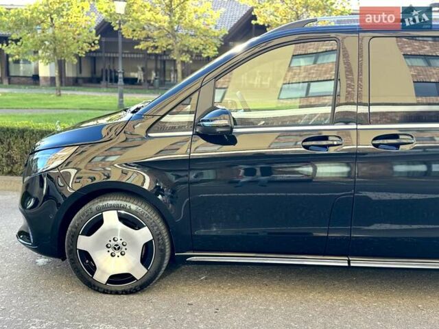 Черный Мерседес В-Класс, объемом двигателя 1.95 л и пробегом 3 тыс. км за 165000 $, фото 5 на Automoto.ua